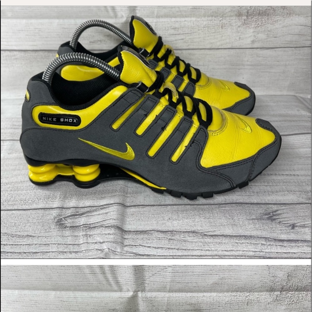NIKE SHOX Women’s 8 NikeID Black/Gray/Yellow 445486-993 Running Shoes.